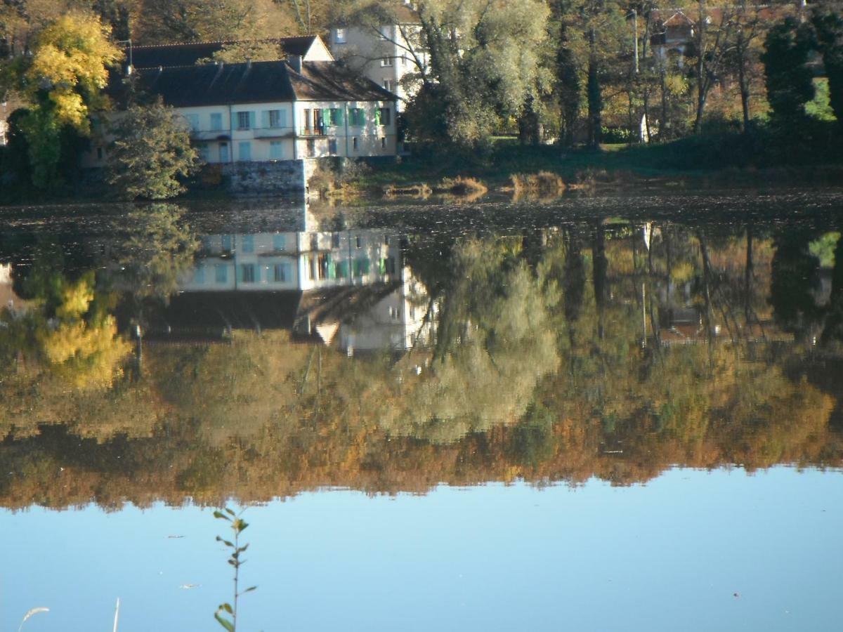 Maison De L'etang * Troncais